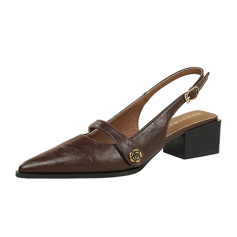 Classic Women's New 2025 Women's Low Heel Sandals Fashion Retro Design Letter Women's New Low Heel Shoes